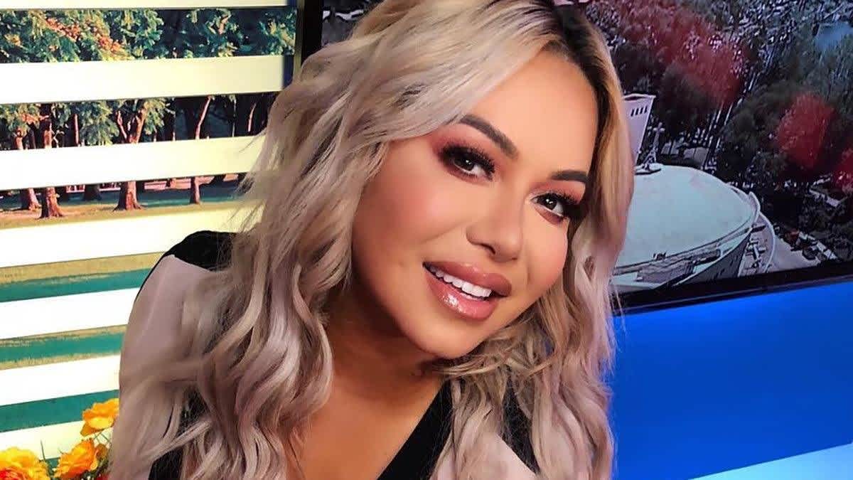 Chiquis Rivera shares a booty pic that gets hundreds of reactions & it ...