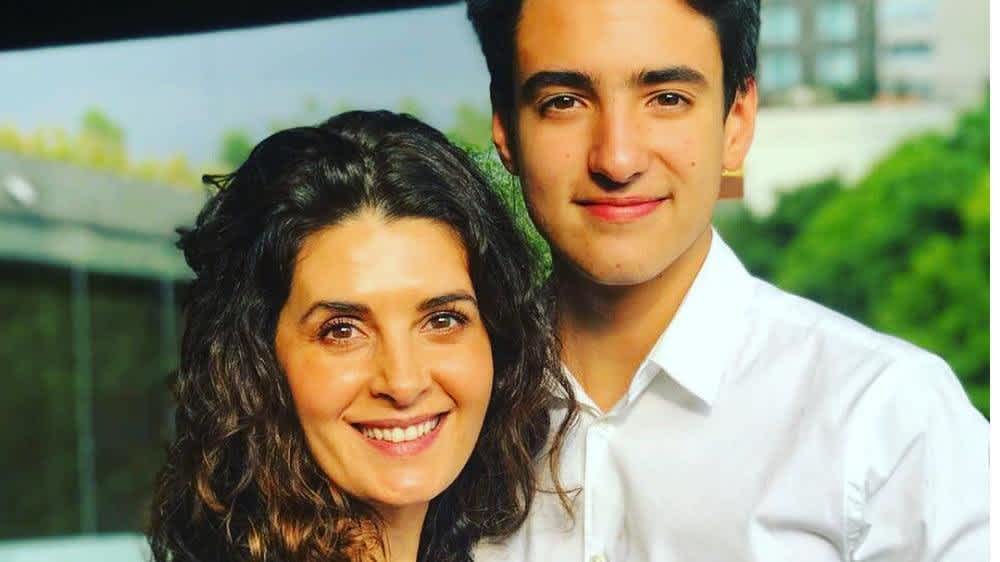 Famosos Que Han Trabajado Con Sus Hijos Mamaslatinas Com Famosos Que Han Trabajado Con Sus Hijos Mamaslatinas Com