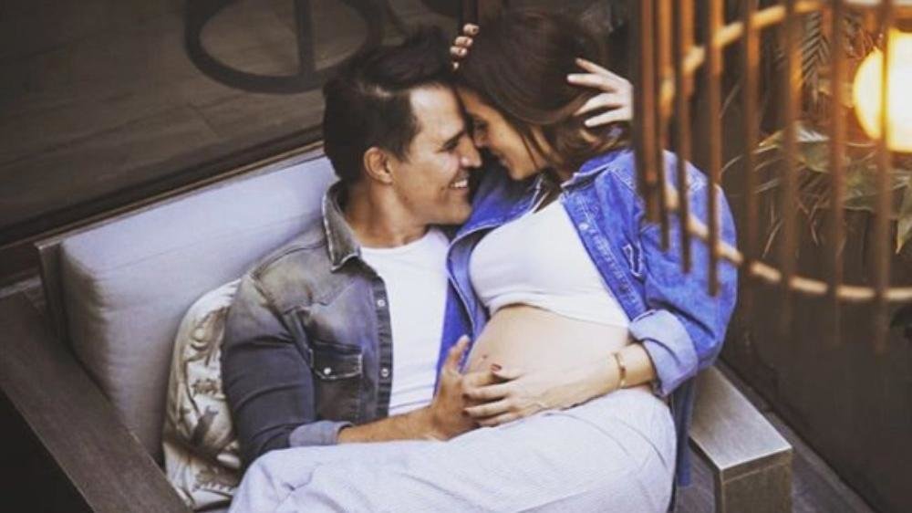 Claudia Alvarez Presume Embarazo Con Sus Fotos Mas Tiernas