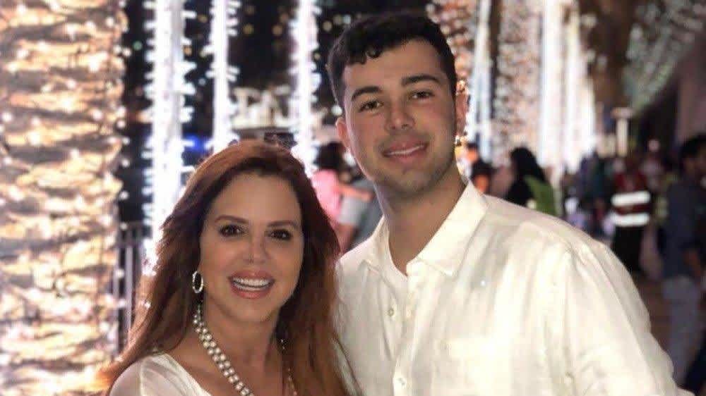 Fotos Del Hijo Mayor De Maria Celeste Arraras Mamaslatinas Com