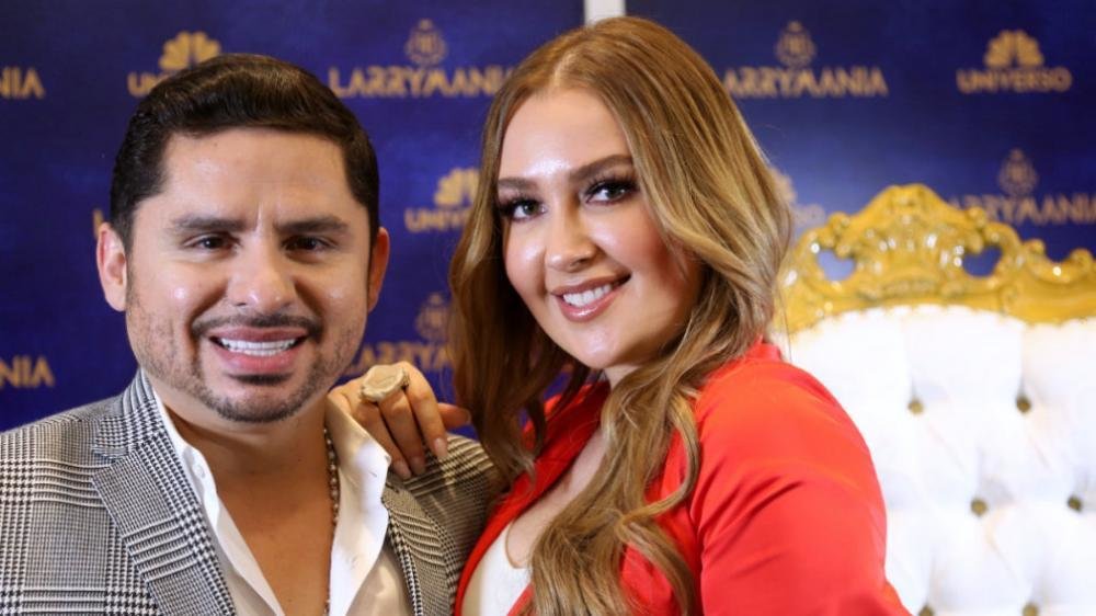 Larry Hernandez Revela Nombre De La Nina Que Esperan Mamaslatinas Com larry hernandez revela nombre de la