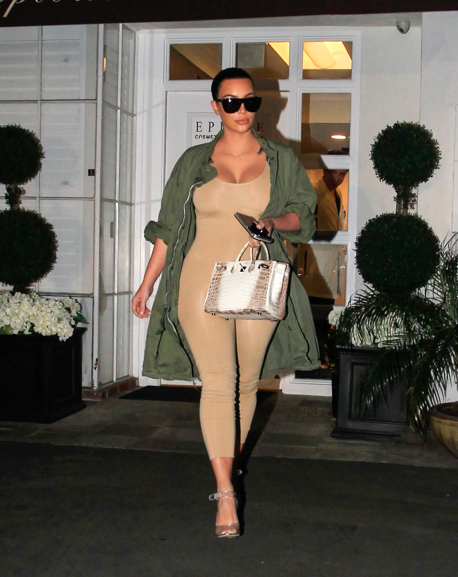 Kim Kardashian Wears Weird Bodysuit Her 11 Fashionfails Since Becoming A Mother Mamaslatinas Com