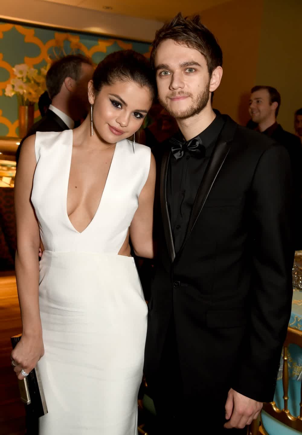 Mantuvo un breve noviazgo con DJ Zedd.