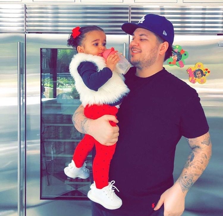 Tal parece que Rob Kardashian y Blac Chyna soñaron tanto con la llegada de su hijita que hasta le pusieron Dream.