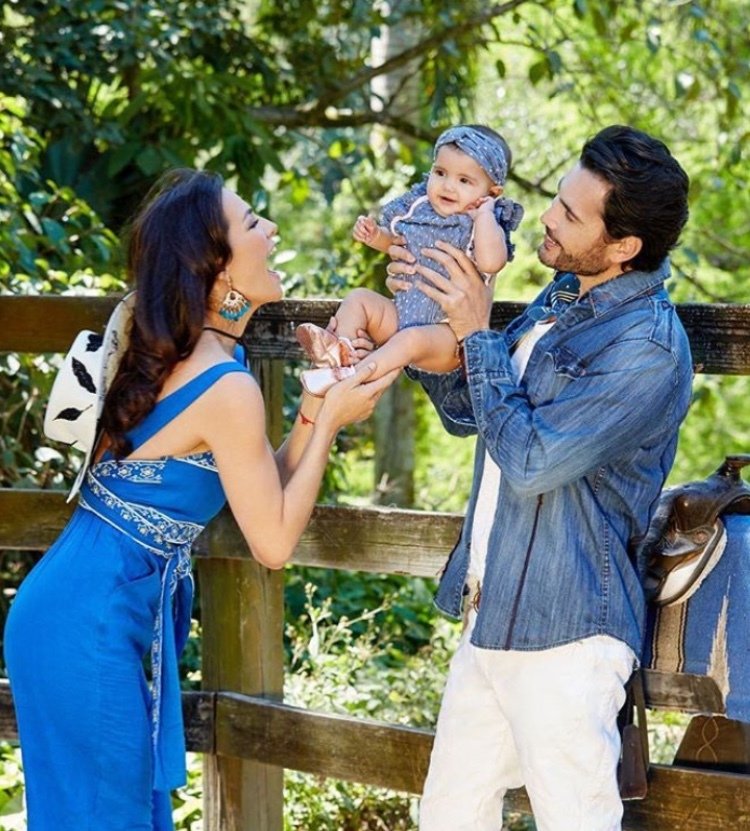 La pequeña Oleta es la consentida de Candela Ferro y Kothán Fernández.