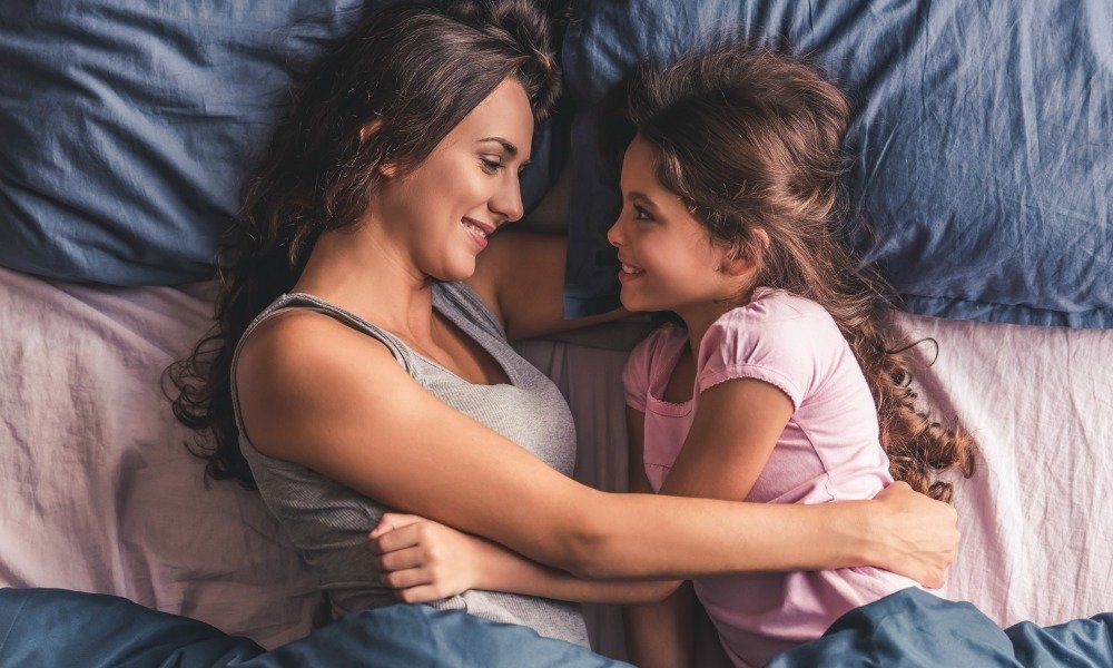 Consejo: Inicia el día con un reconocimiento positivo a tu pequeño y dile algo bonito.