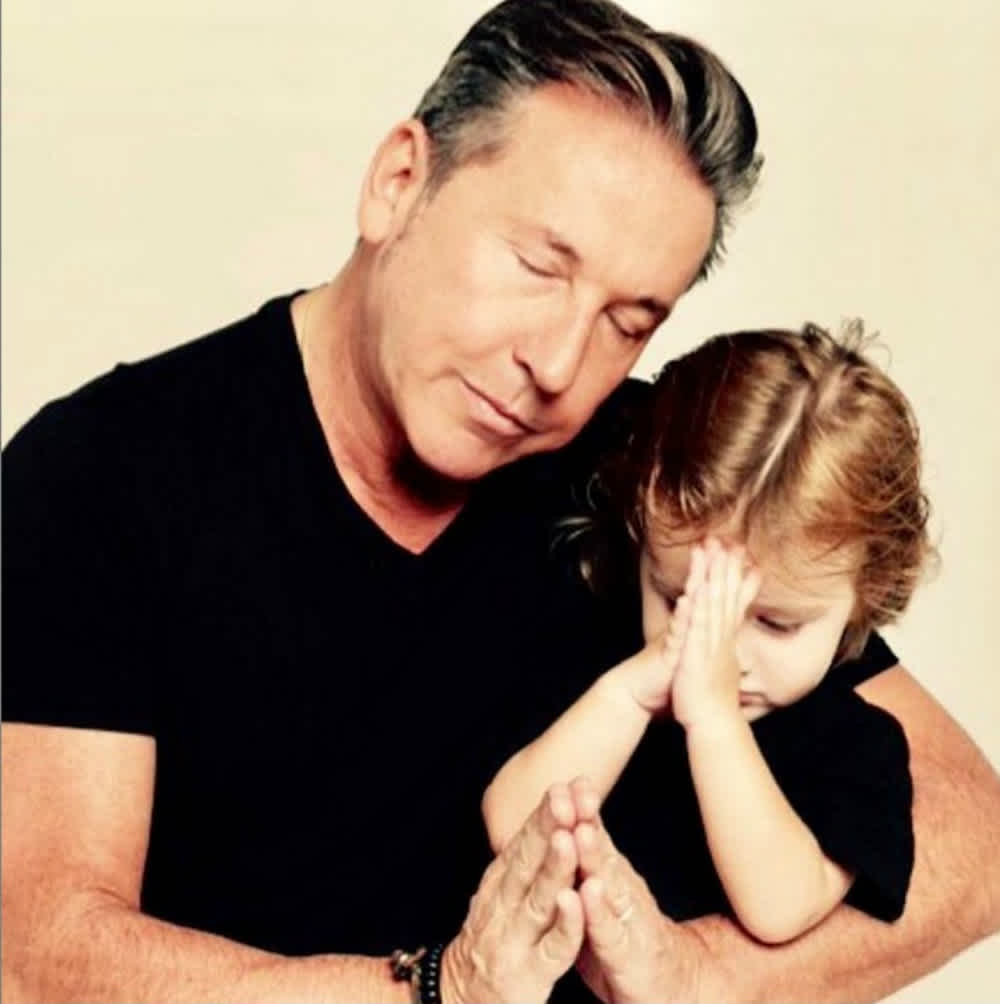 Ricardo Montaner ha hecho pública su creencia en Dios.