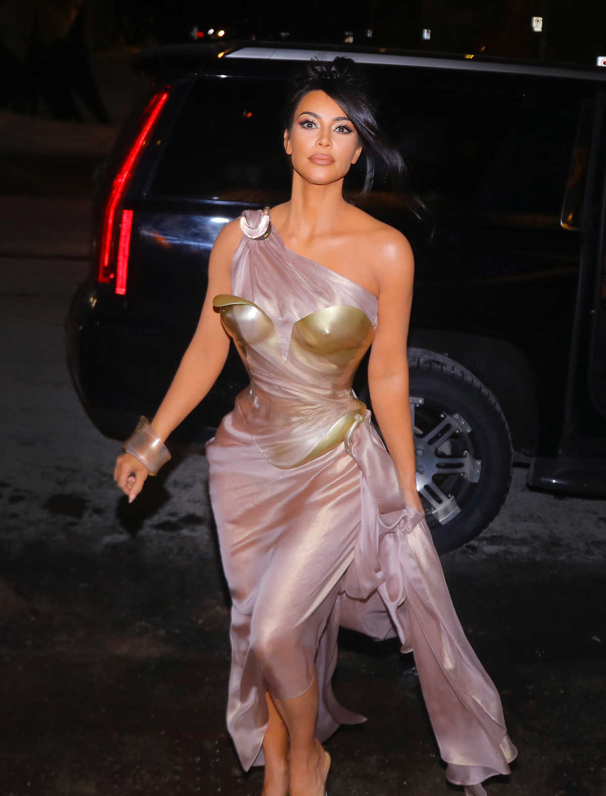 Kim looked amazing in this dress.