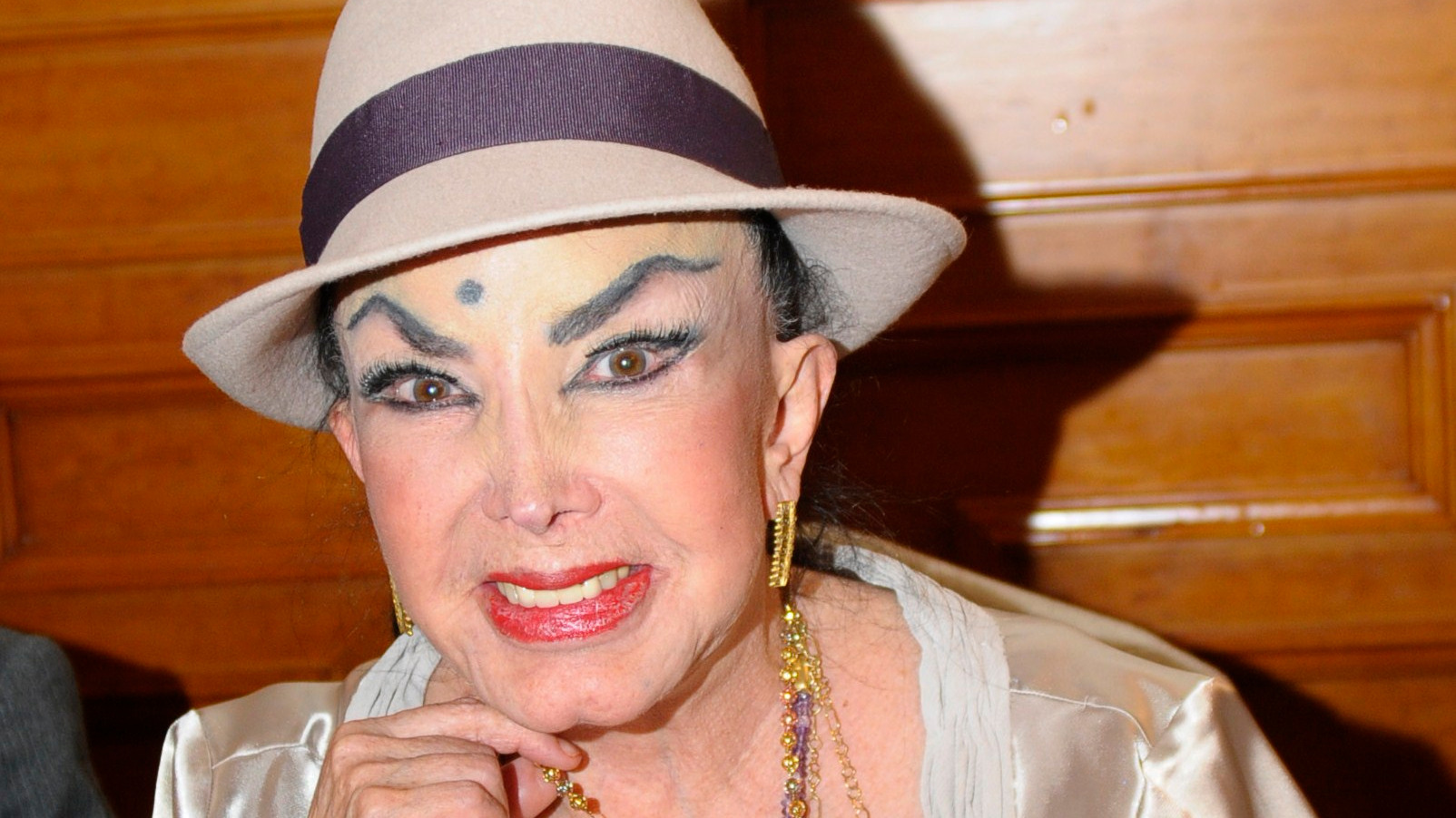 Muere la actriz Irma Serrano, ‘La Tigresa’, a los 89 años ...