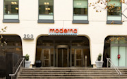 Contact Moderna