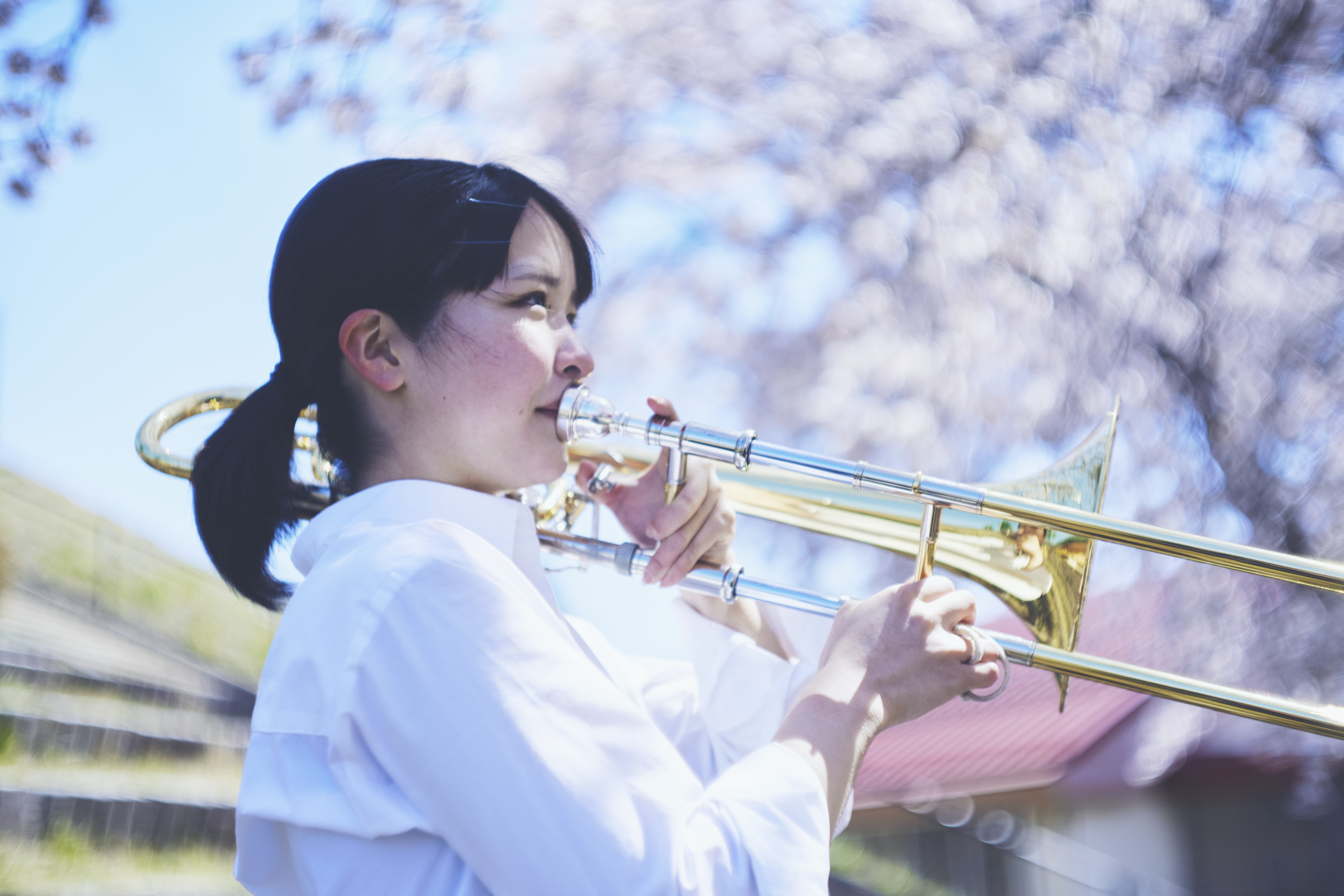 Girl playing the trompet