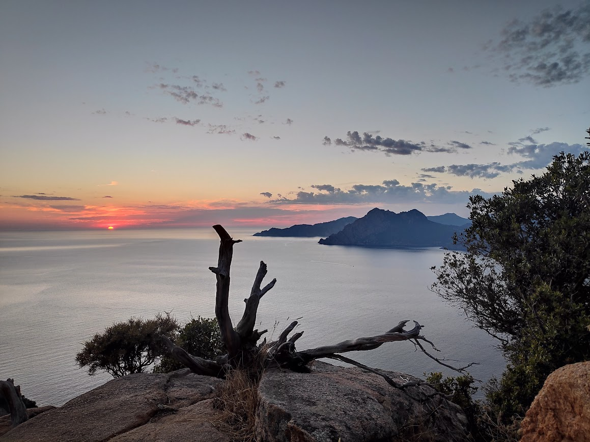 Corsica_Kliffen_sunset