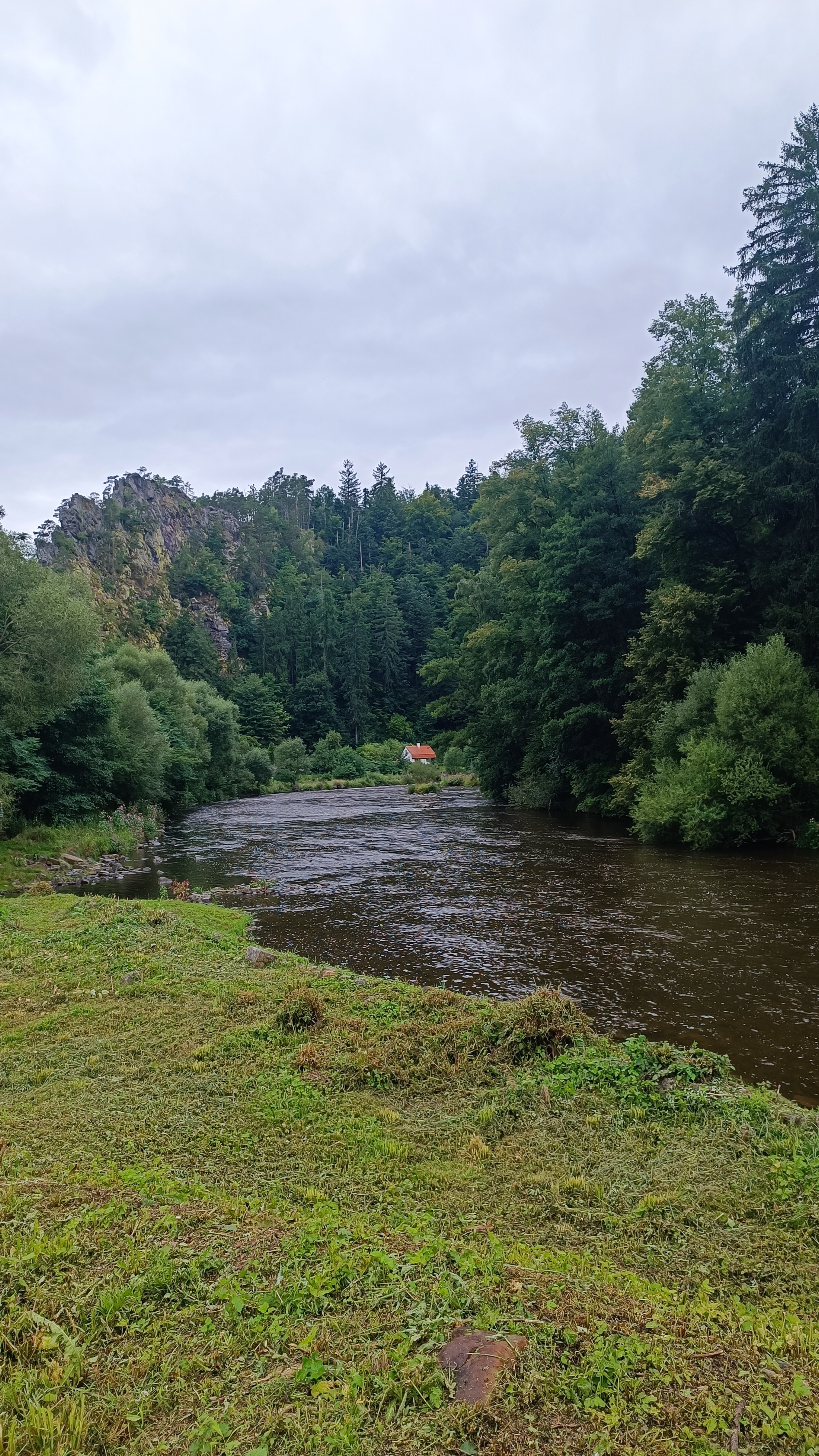 Europa_Tsjechie_Dívčí Kámen_rivier