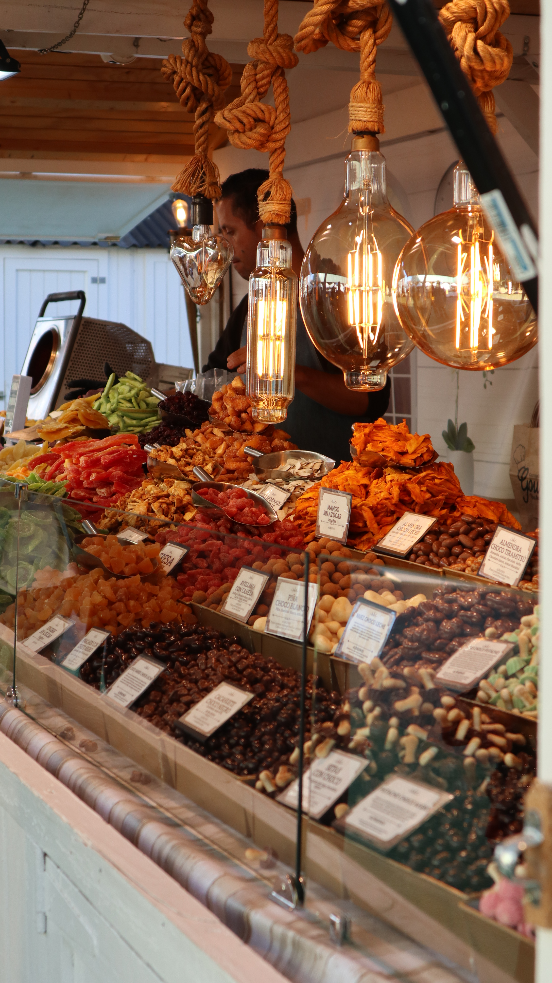 Europa_Spanje_Malaga_boulevardmarkt