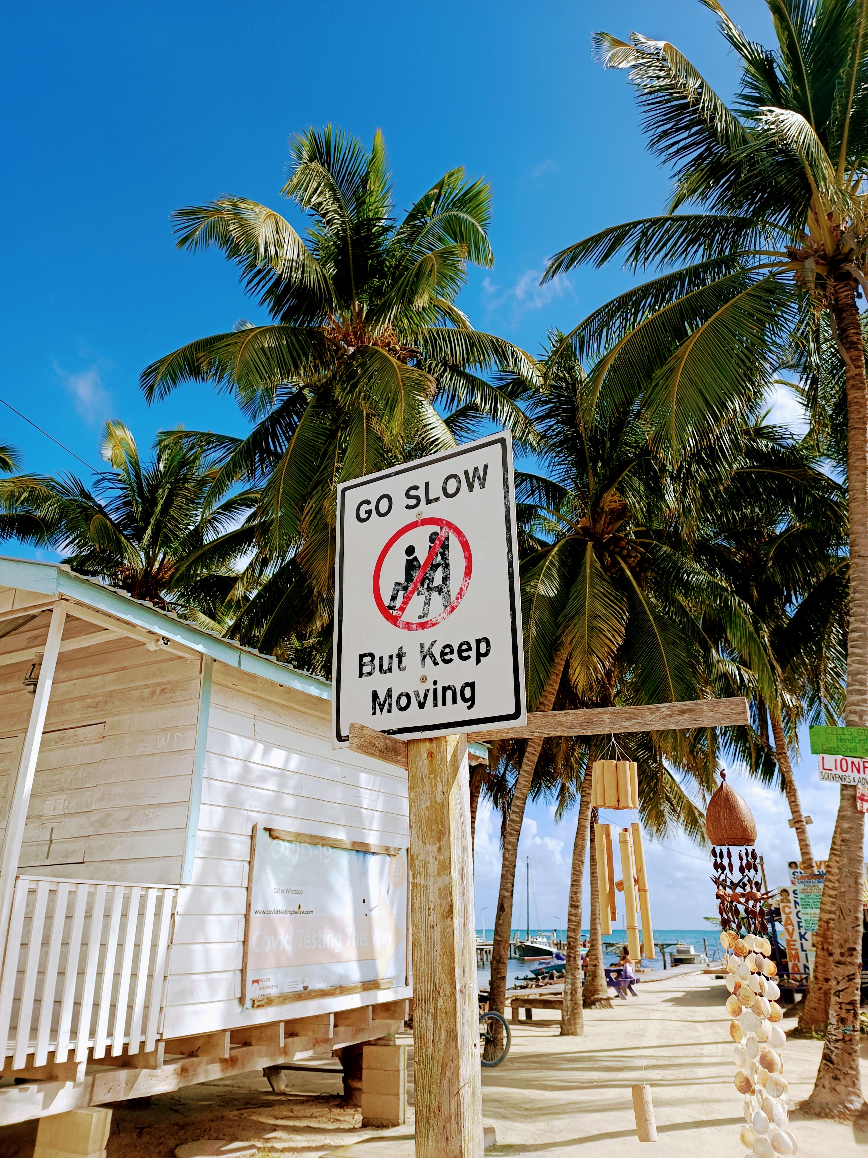 Midden Amerika_Caye Caulker_bord