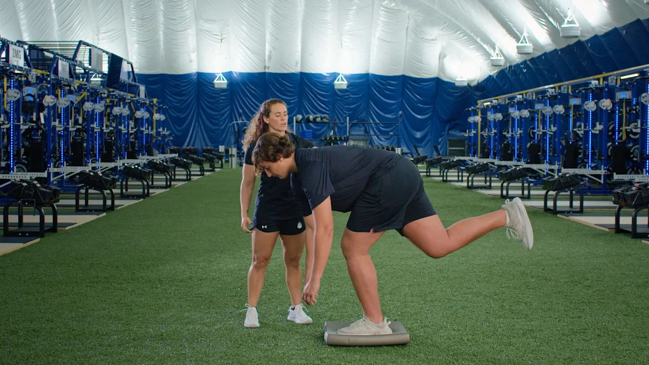 Knee Control & Balance: Single Leg RDL with Balance