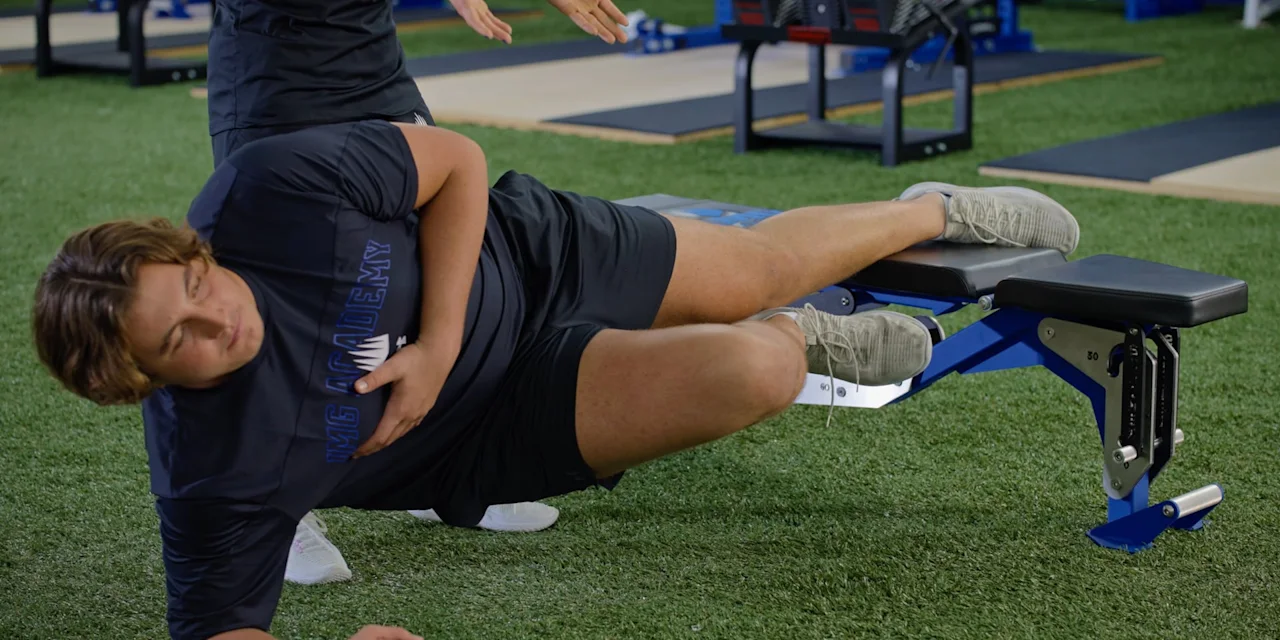 Sports Hernia and Adductor Strain Exercise: Copenhagen Plank