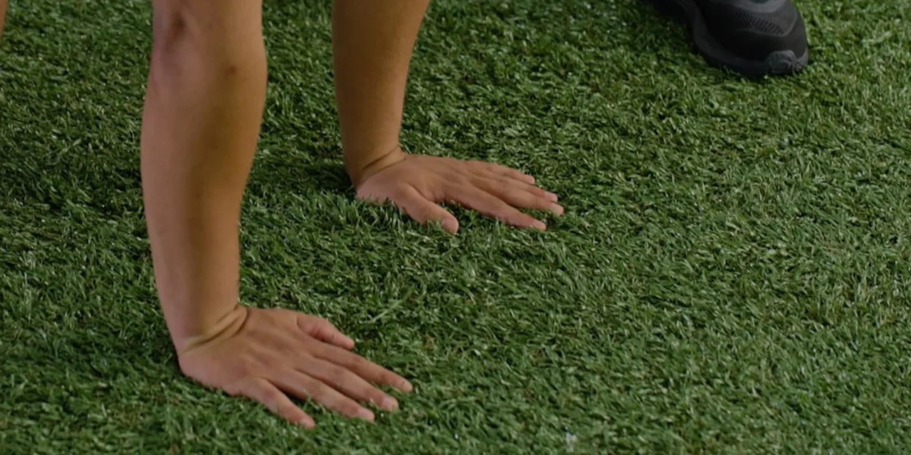 Wrist Strain Exercise: Quadruped Circles