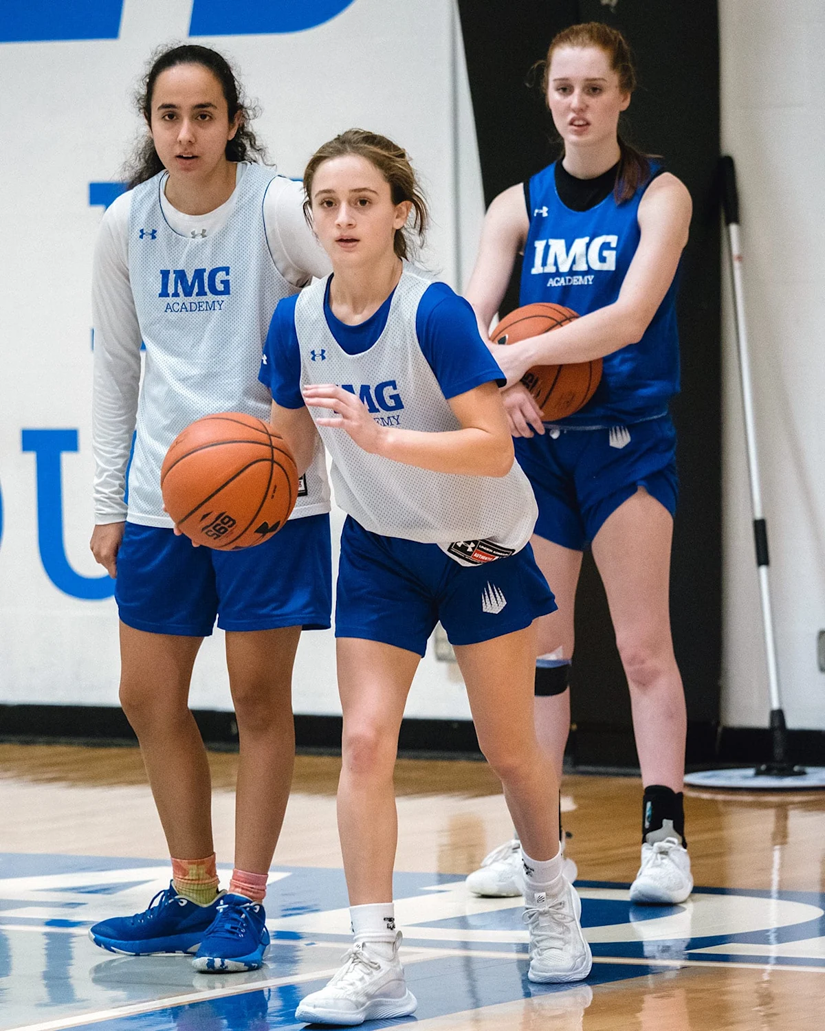 girls-basketball-camp-o-5