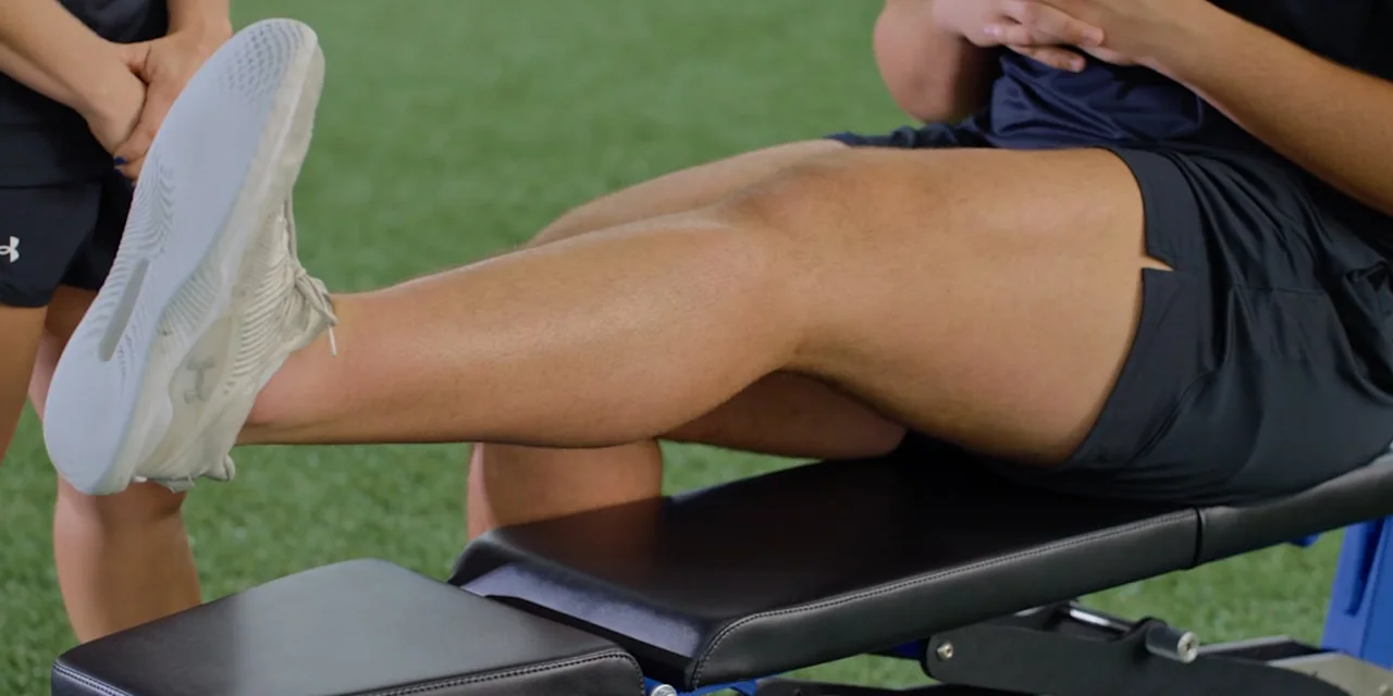 ACL Exercise: Straight-Leg Raise With Hold