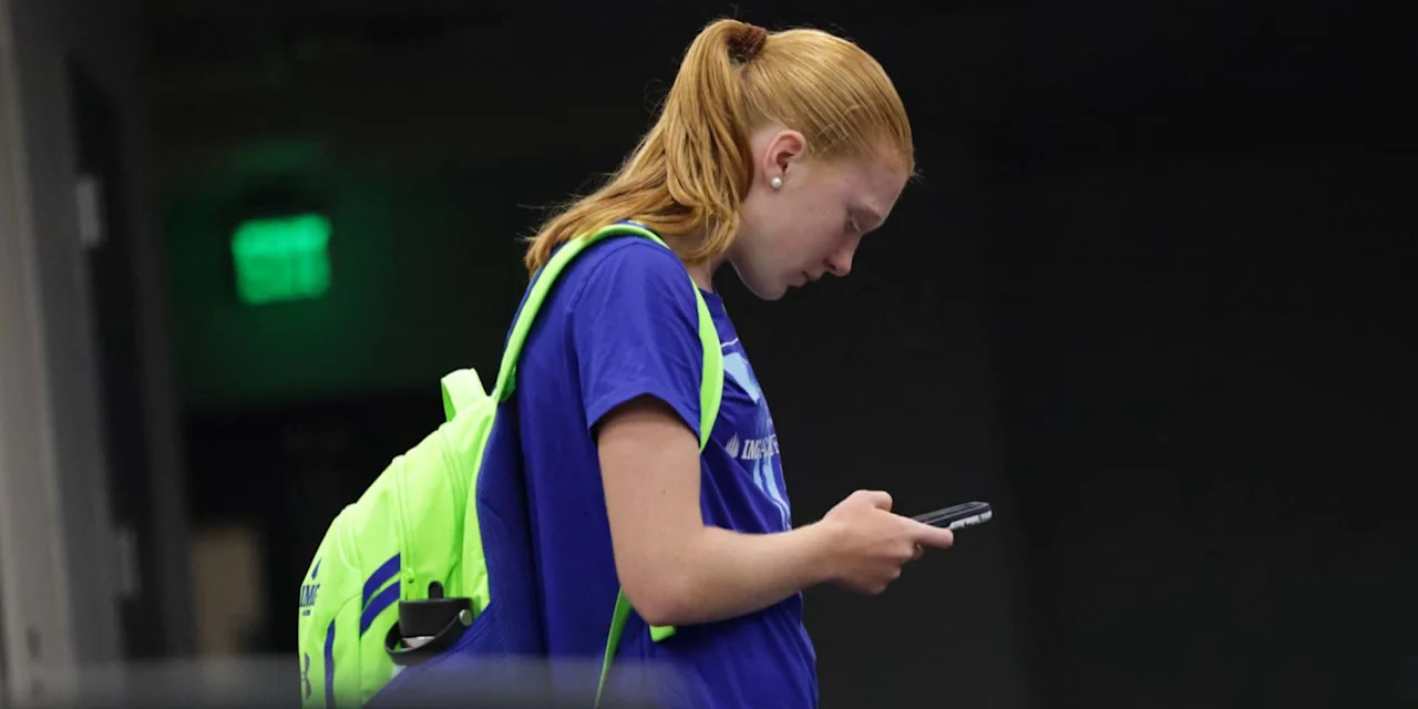 Online Identity for Athletes: How to Get Seen