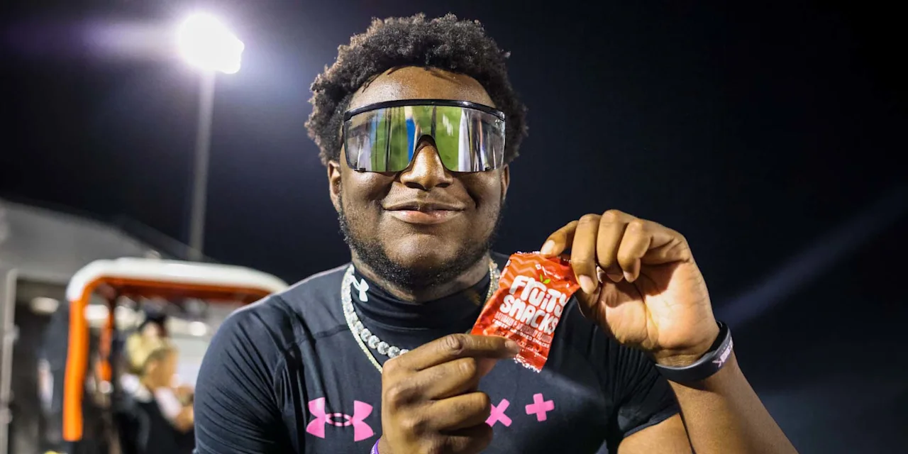 Nutrition Labels: How Athletes Can Choose Better Snacks