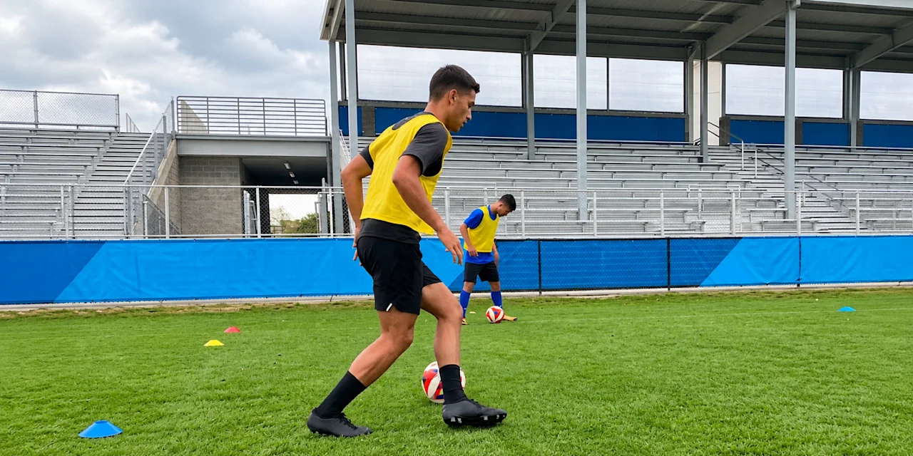 Pull-Behind Soccer Dribbling Skill: Escape Pressure