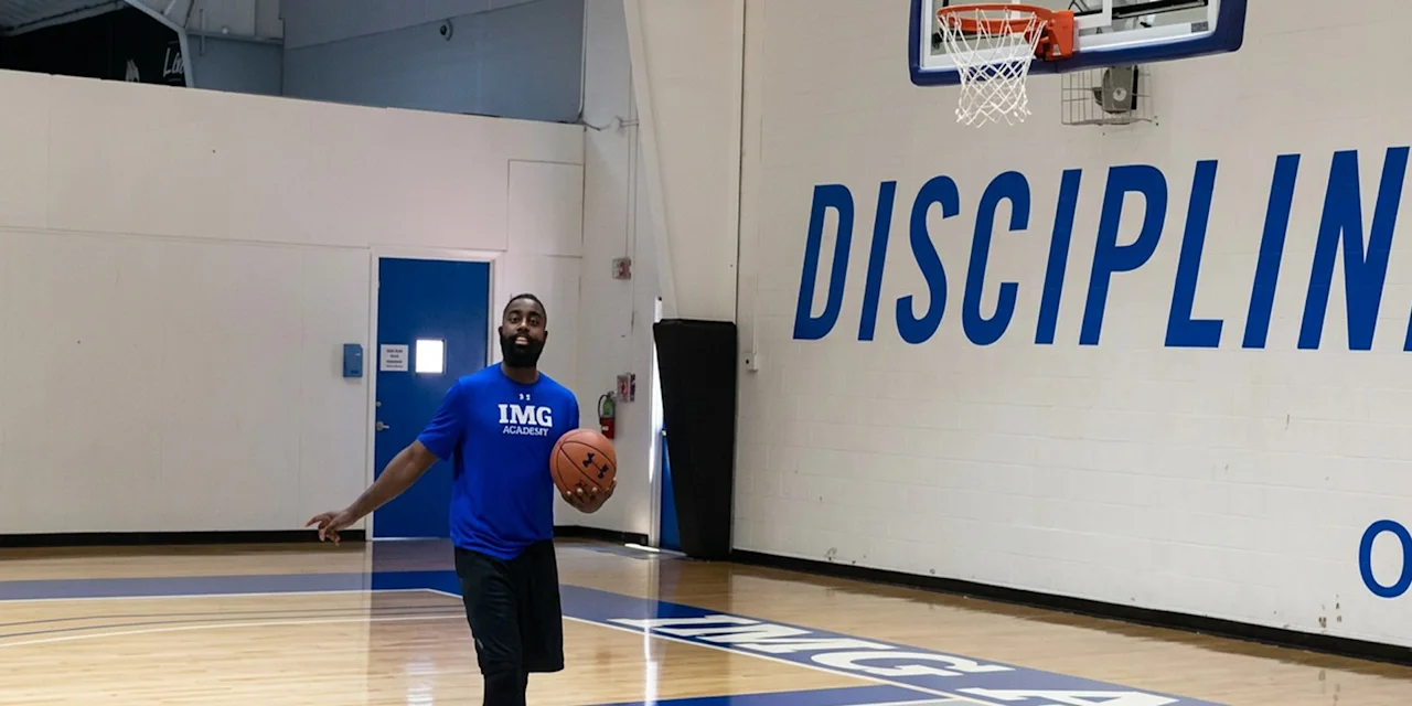Reverse Layup Drill: Finish Through Contact and Avoid Blocks