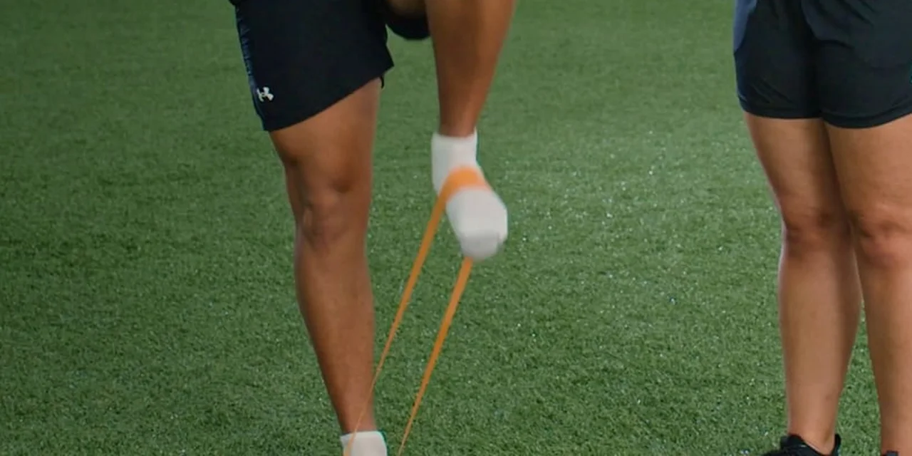 Hip Flexor Exercise: Standing Hip Flexor With Band