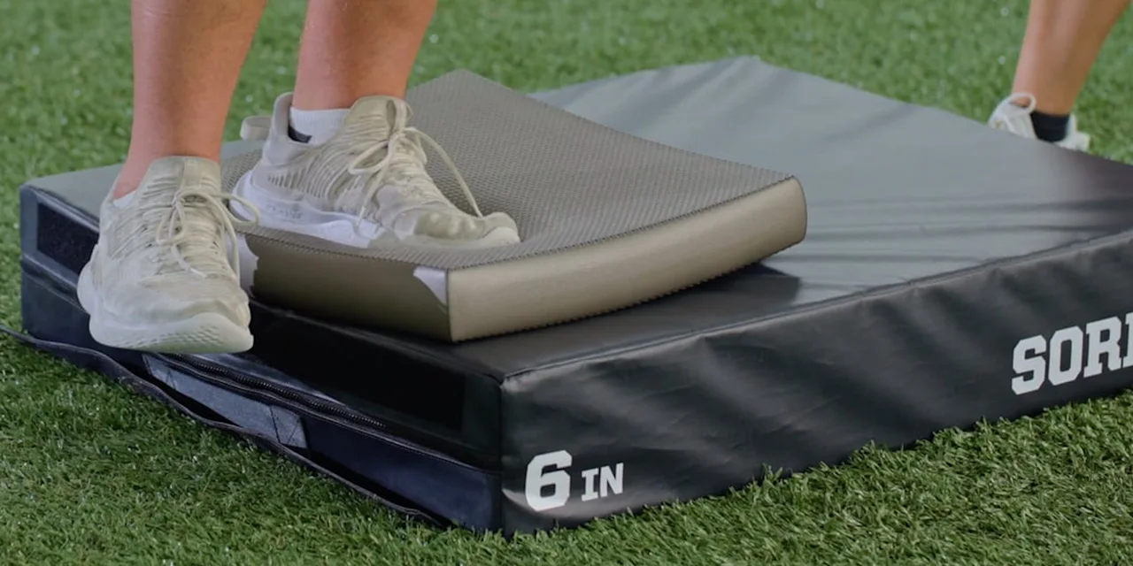 Ankle Sprain Exercise: Lateral Step Down With Balance