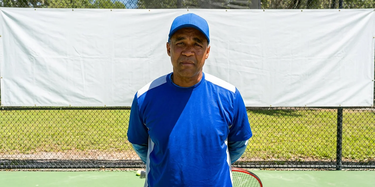 Tennis Drill: Neutralizing the Opponent With Live Ball