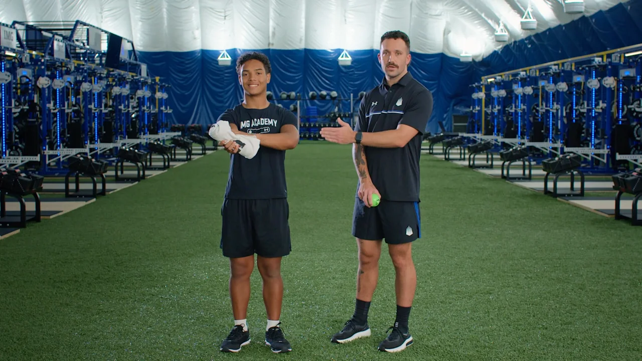 Corrective Exercise: Foam Squeeze