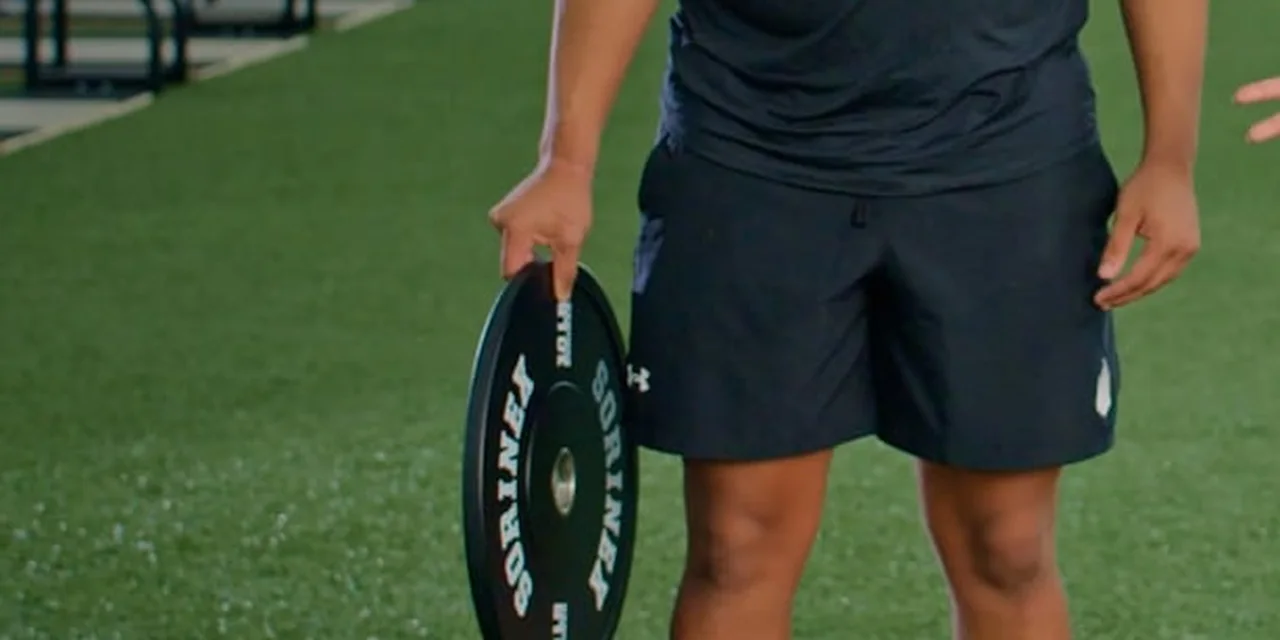 Wrist Strain Exercise: Pinch Grip Hold