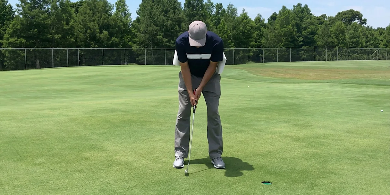 Connected Stroke Putting Drill: A Towel Drill for Stability