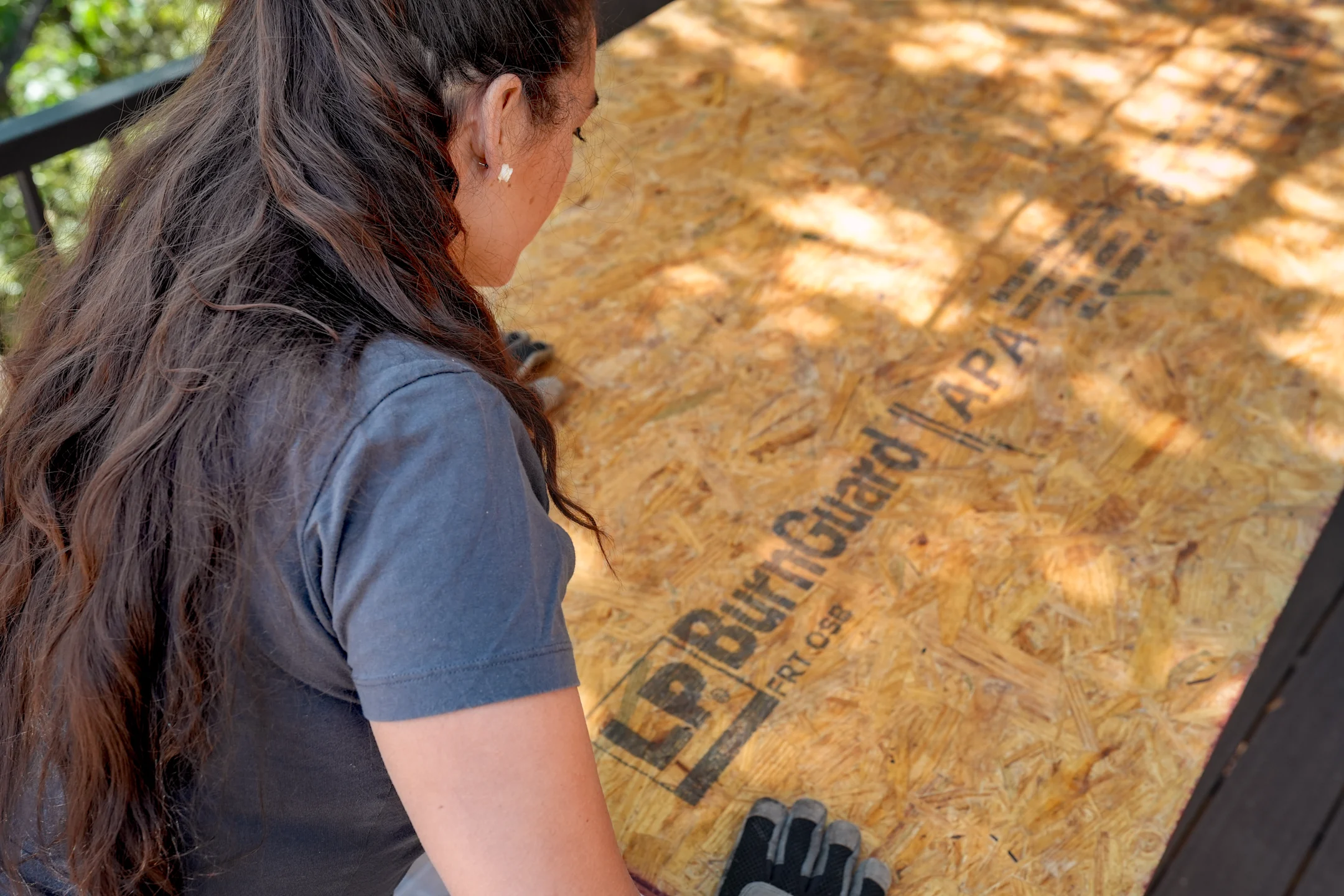 Learn how fire risk increases in the summer and how LP® FlameBlock® Fire-Rated Sheathing and LP BurnGuard™ FRT OSB products are designed to help provide fire-resistant product options and resilience in homes.