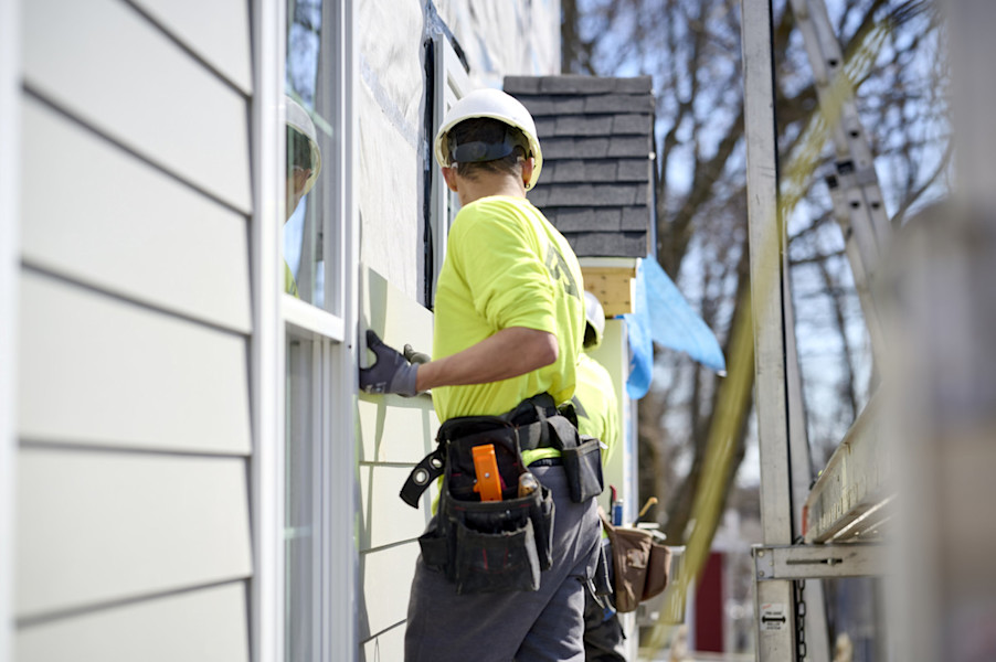 image of installing siding