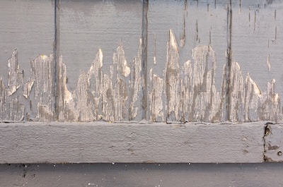 peeling-paint-on-siding