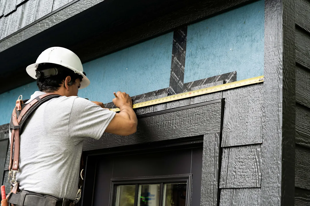 Contractor working on a build with LP Products