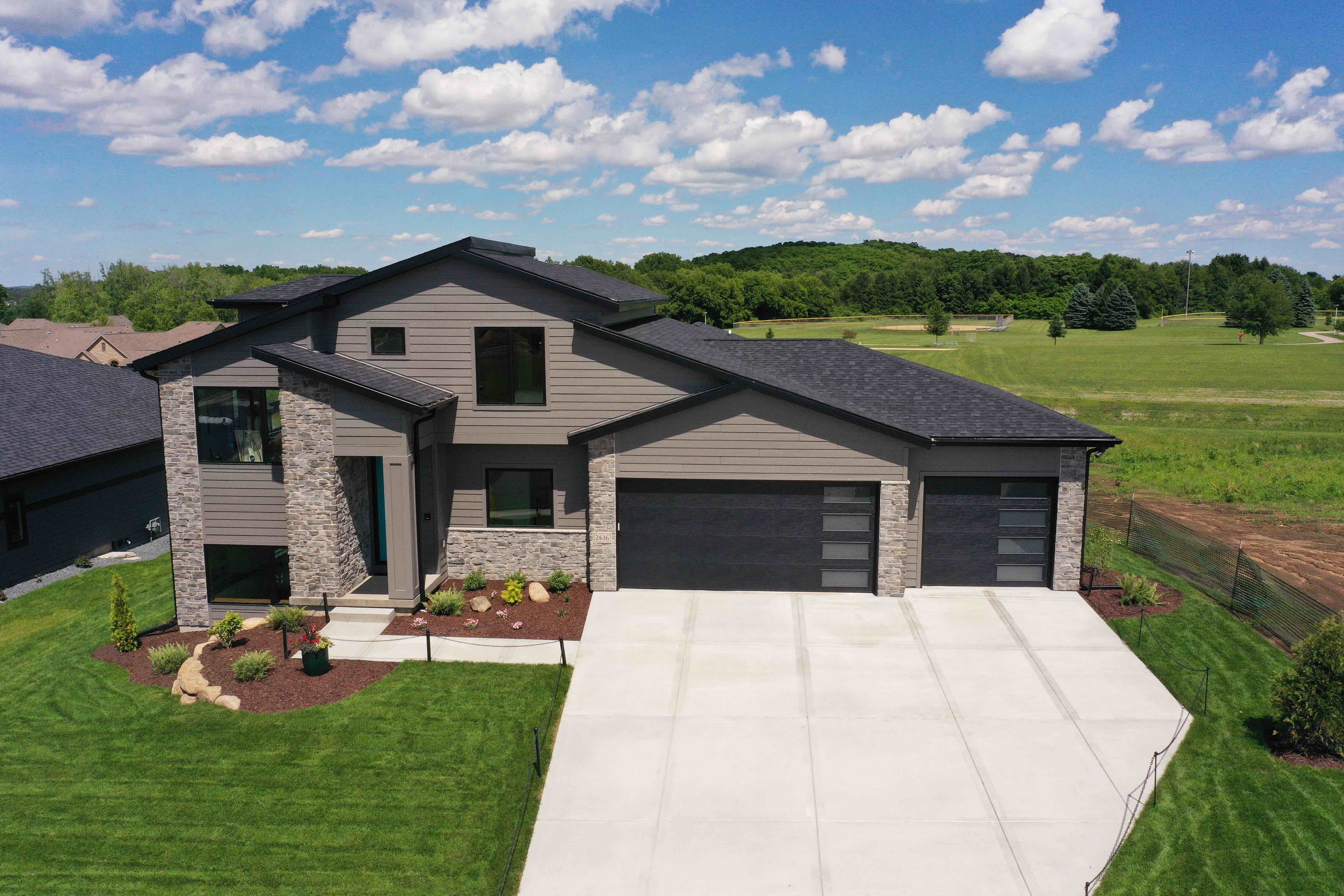 lp_smartside_expertfinish_madison_parade_of_homes_2020_06