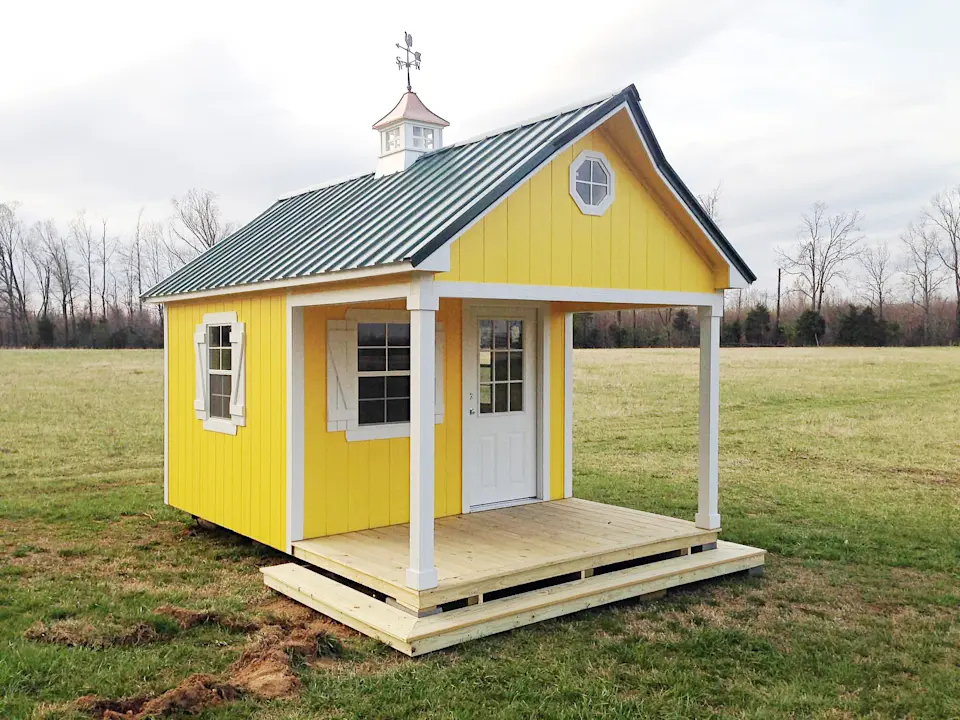 yellow shed with lp smartside