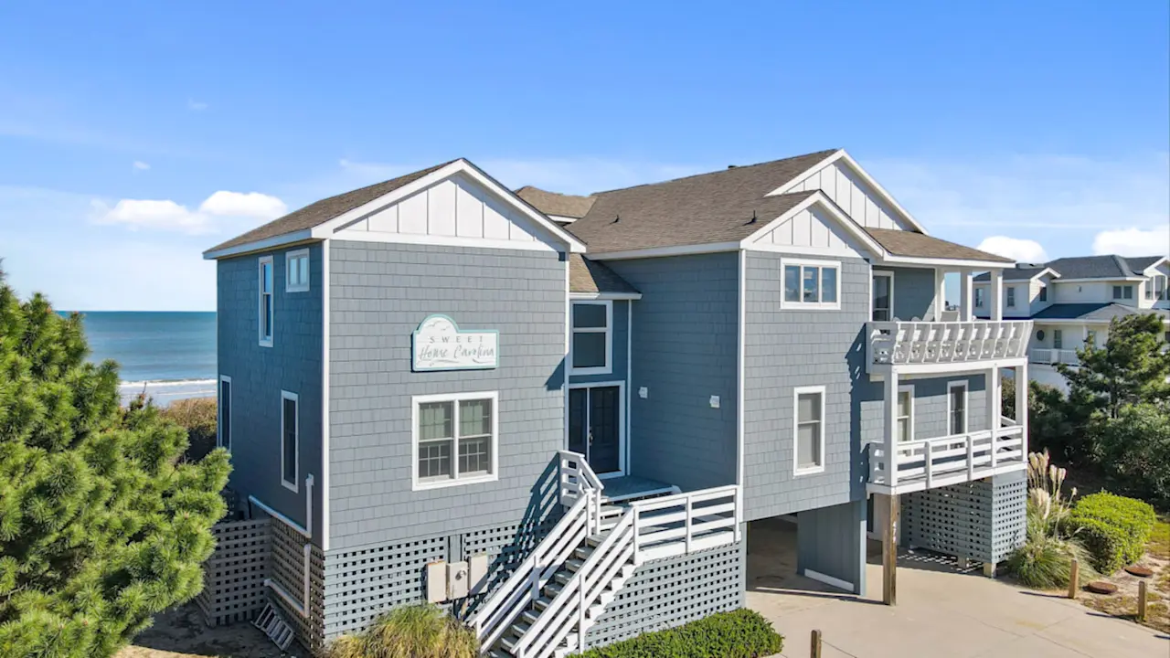 Image of Summit Blue on a coastal home