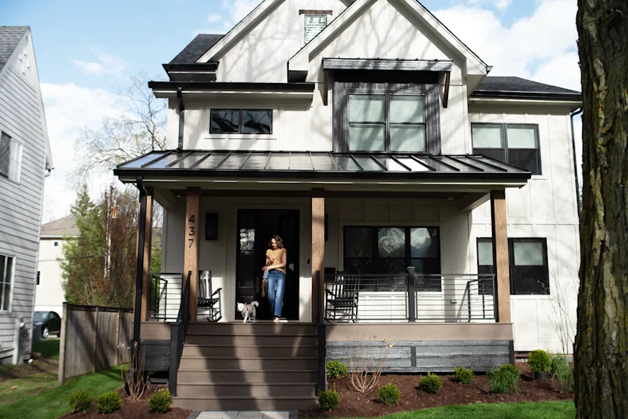 image of current modern LP siding on a home
