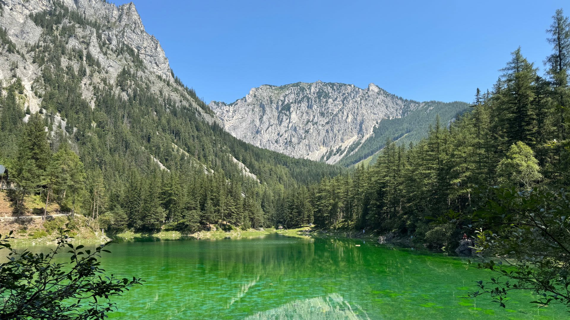 Szmaragdowe jezioro, czyli z wizytą nad Grüner See