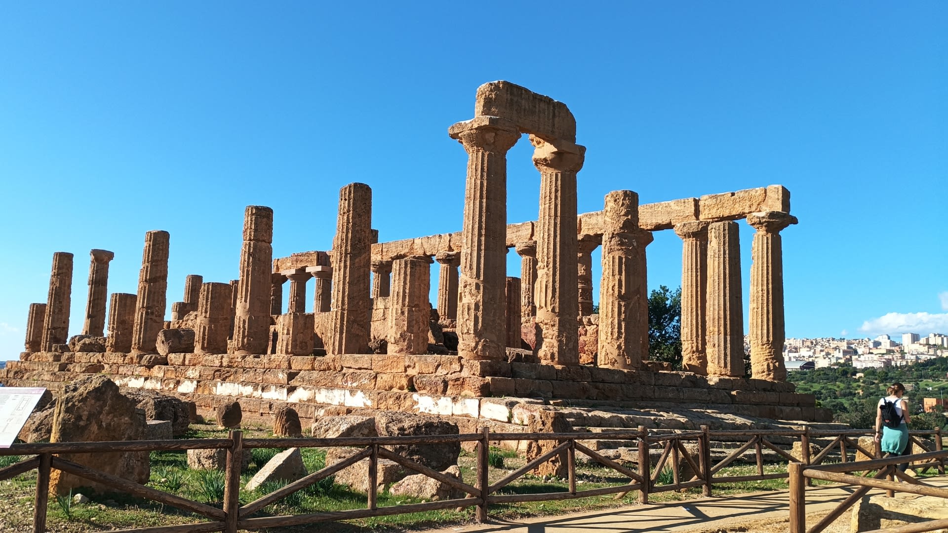 Obraz okładki dla Valle dei Templi Agrigento. Nasza mała grecka przygoda pod włoskim niebem