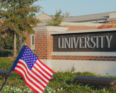 Universities in USA Without Application Fee for International Students