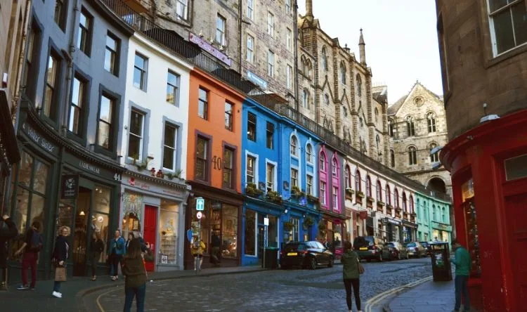 Colorful streets at Edinburgh