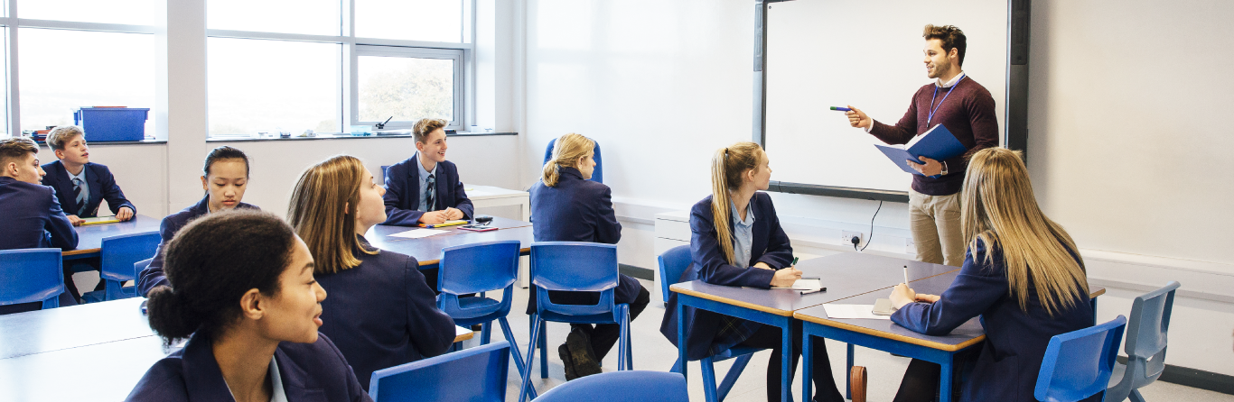 3.9 AUS High School header 1366x446