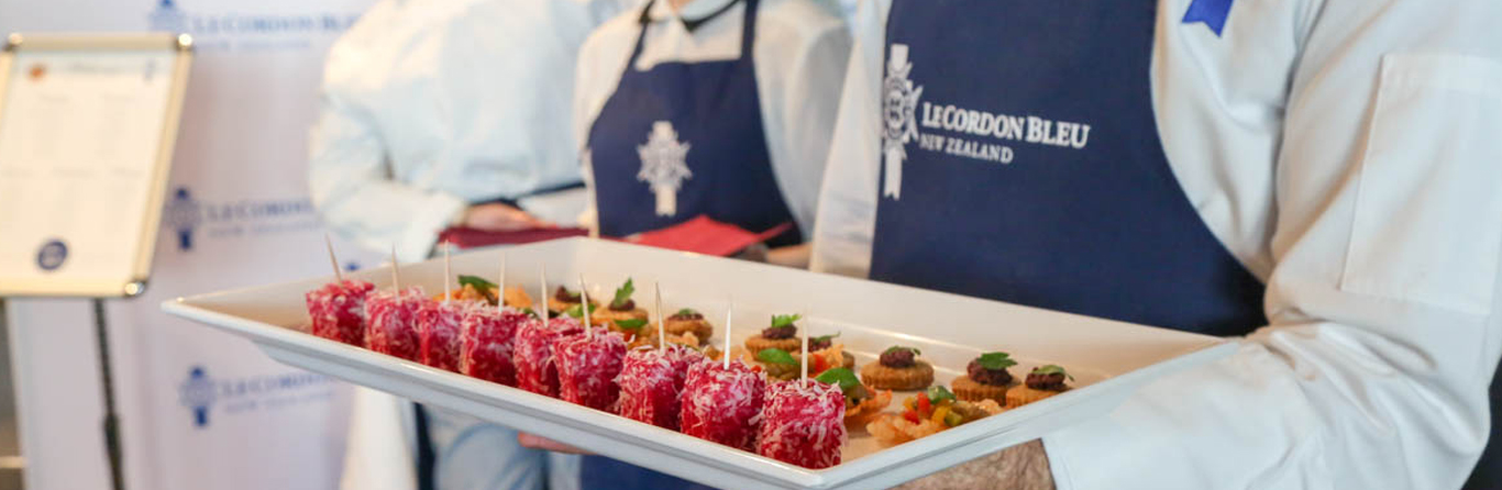 뉴질랜드 르 꼬르동 블루에서 요리 과정을 수행하다