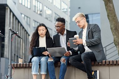 How to Secure Scholarships for an MBA Abroad