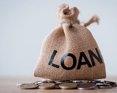 Funding Your Education: Student Loans vs. School Grants